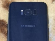 Продам телефон Samsung s8 plus 4оперативная 64внутреняя память