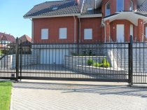 Мы производим и устанавливаем кованные и сварочные изделия.
